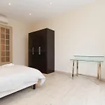 Carrousel 4 Apartman
